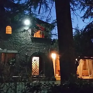 Apartment Casale Di Caccia, Rom