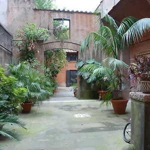 Palazzo Velli Apartamento